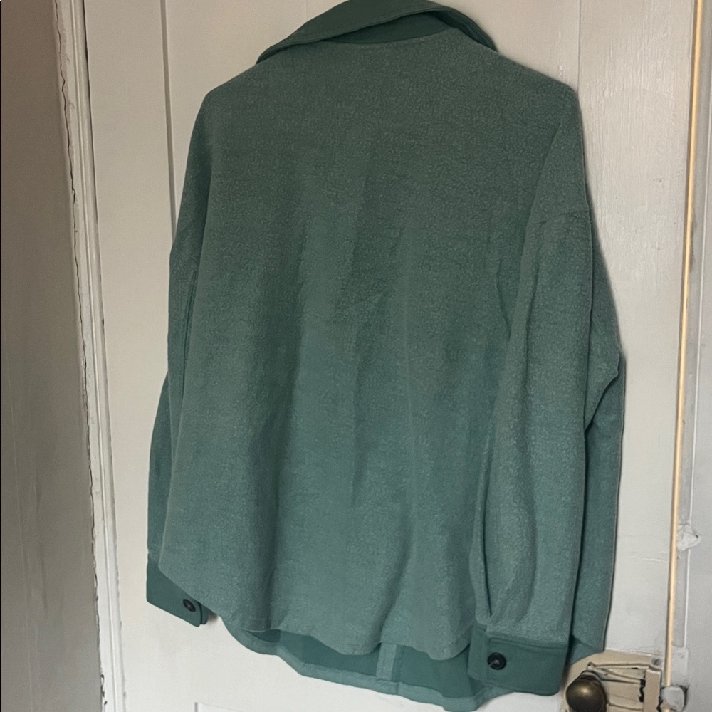PacSun Shacket - Picture 6 of 6